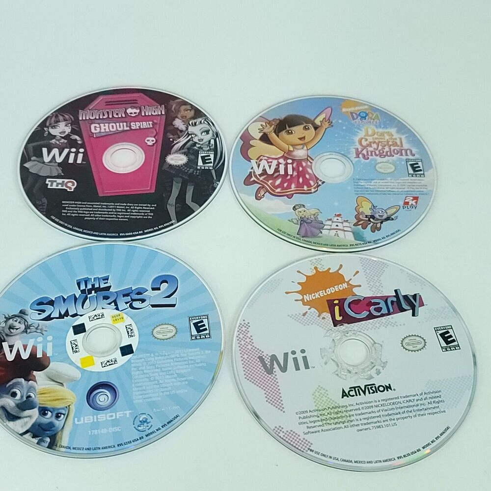 Nintendo Wii Games Lot of 4 Bundle I Carly Smurfs 2 Dora Monster High